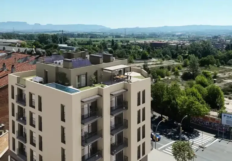 Exterior de la Promoción Montserrat, Vic