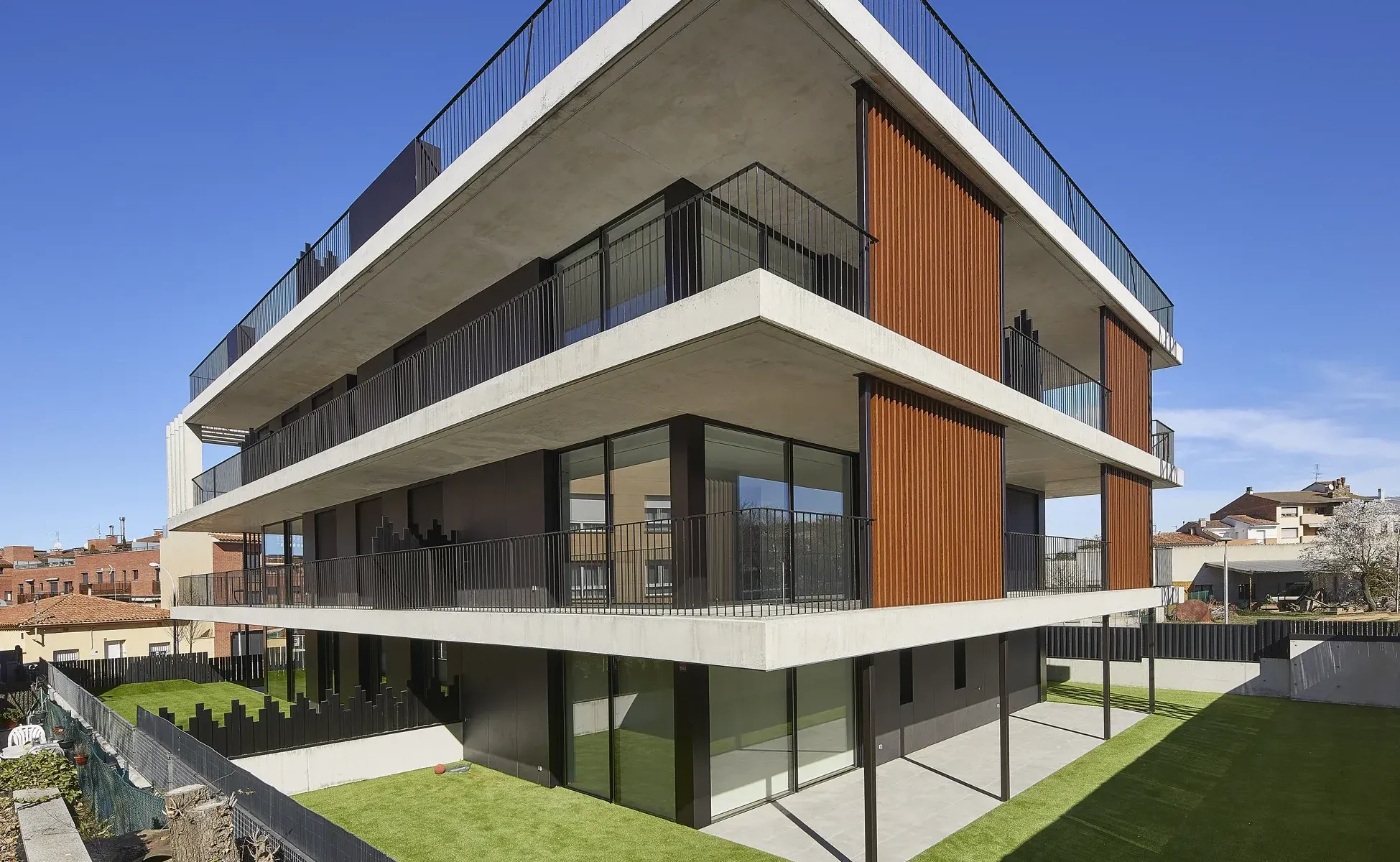 Promoción de Edificaciones Moreno en el Camí de les Escoles, Taradell