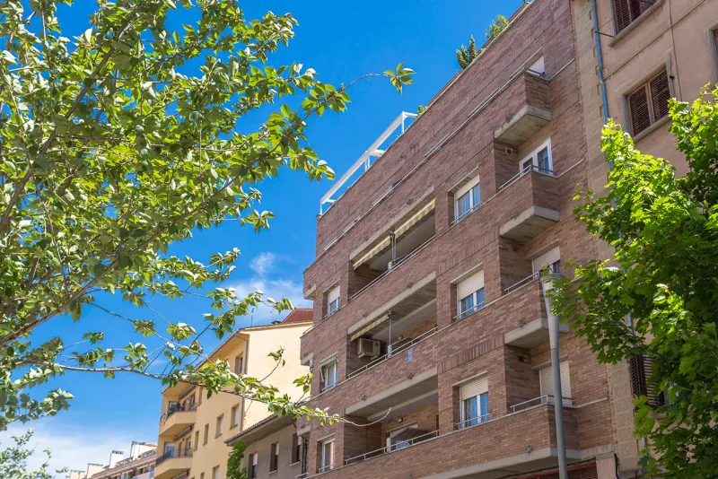 Obra de Edificaciones Moreno en Virrei Avilés, Vic